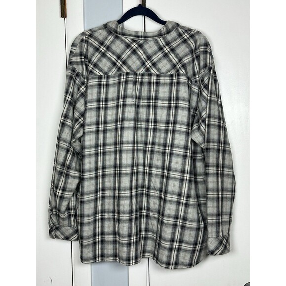 J Jill Flannel Pockets Long Sleeve Button Up Plaid Petite Women Sz L Blk/Gray - Picture 3 of 3